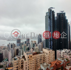 Lovely 2 bed on high floor with harbour views & balcony | For Sale
