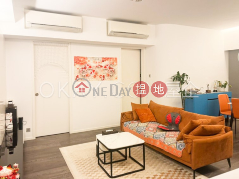 Rare 2 bedroom with parking | Rental, Ho King View 豪景 | Eastern District (OKAY-R175730)_0