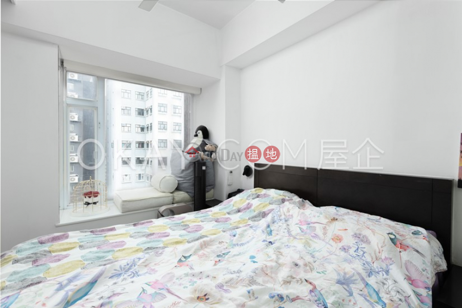 Unique 2 bedroom on high floor with rooftop | Rental, 31-33 Bonham Strand West | Western District Hong Kong, Rental HK$ 31,000/ month
