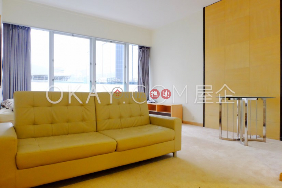 Tasteful studio on high floor | For Sale, Convention Plaza Apartments 會展中心會景閣 Sales Listings | Wan Chai District (OKAY-S19494)