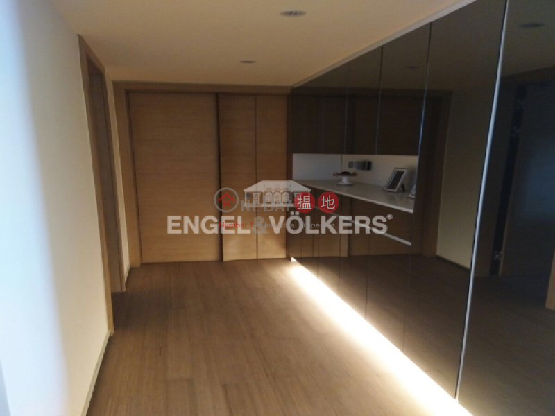 3 Bedroom Family Flat for Sale in Central Mid Levels | Arezzo 瀚然 Sales Listings