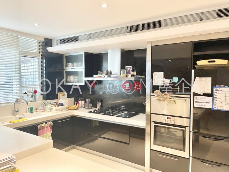 HK$ 50M | House 1 Capital Villa Sai Kung | Lovely house with balcony & parking | For Sale