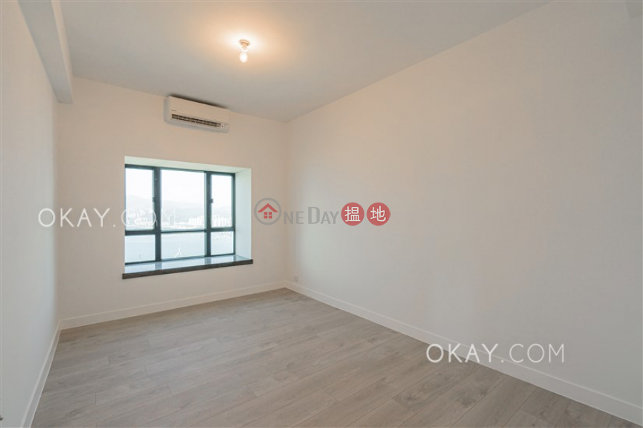 HK$ 60,000/ month | Imperial Court Western District, Stylish 3 bedroom on high floor | Rental