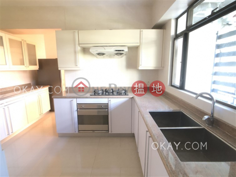 Efficient 3 bedroom with sea views, balcony | For Sale | Twin Brook 雙溪 _0