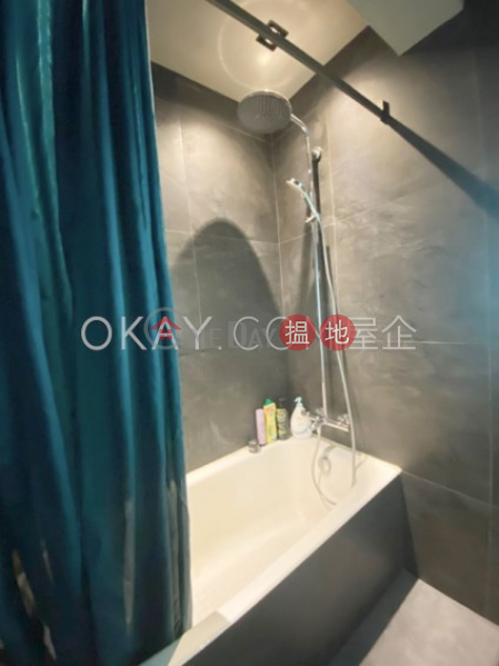 Cozy 2 bedroom on high floor | Rental, Tai Pak Terrace 太白居 Rental Listings | Western District (OKAY-R406540)