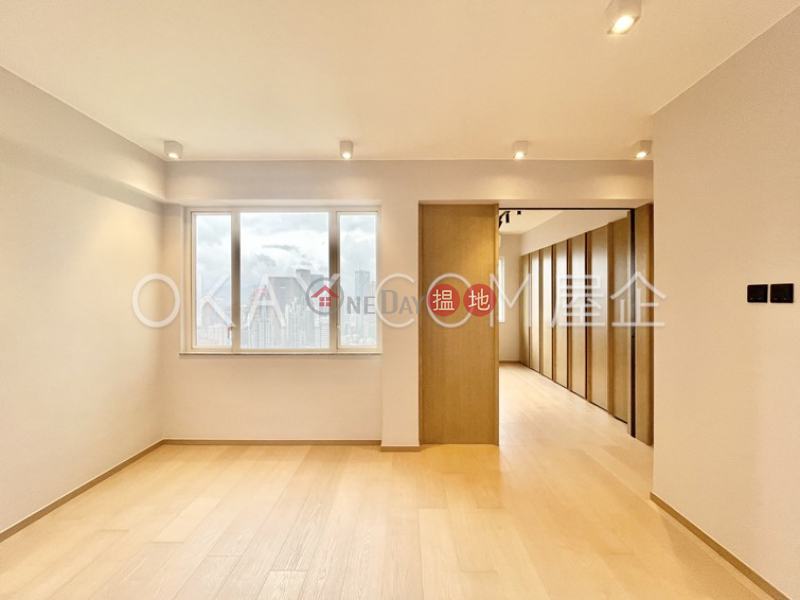 HK$ 65,000/ month | Greenville Gardens | Wan Chai District | Efficient 3 bed on high floor with racecourse views | Rental