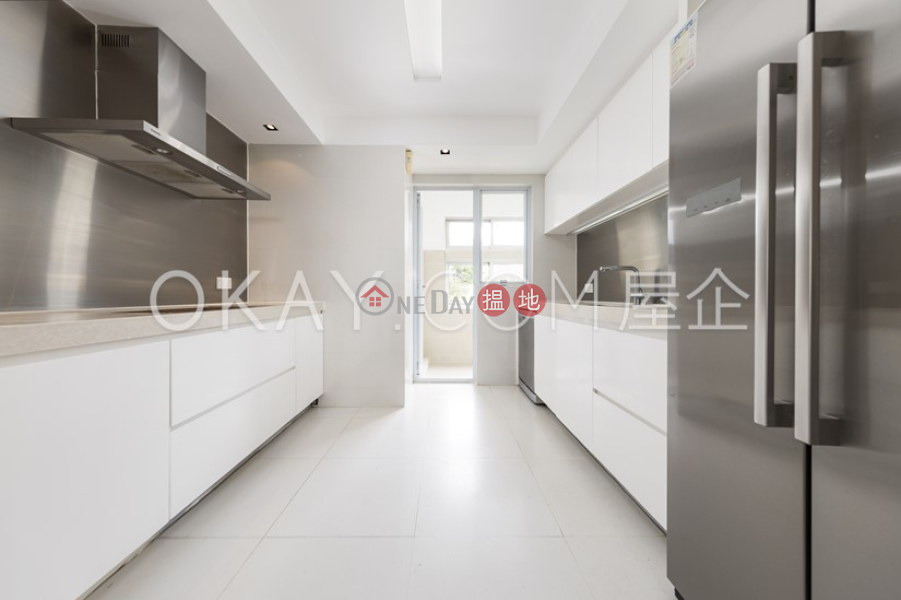 HK$ 190,000/ month Strawberry Hill Central District Unique house in The Peak | Rental