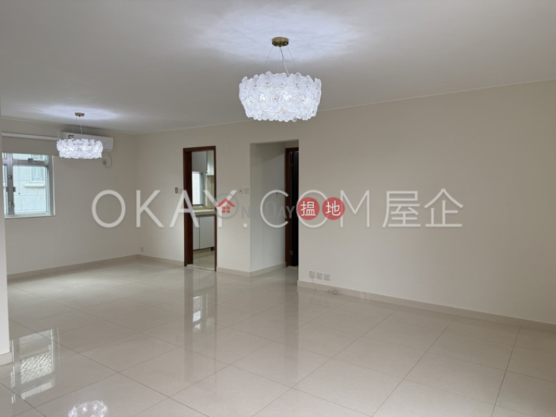 香港搵樓|租樓|二手盤|買樓| 搵地 | 住宅-出租樓盤5房3廁,極高層,露台,獨立屋沙角尾村1巷出租單位