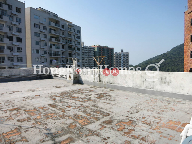 Property Search Hong Kong | OneDay | Residential | Rental Listings | 2 Bedroom Unit for Rent at 88A-88B Pok Fu Lam Road