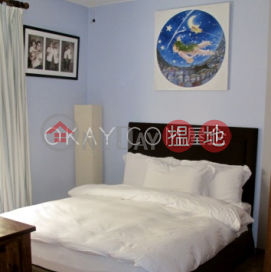 Nicely kept 2 bedroom in Mid-levels West | For Sale | Minerva House 文華大廈 _0