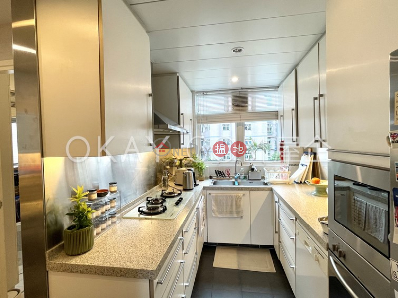 Stylish 3 bedroom with balcony | For Sale, 34 Discovery Bay Road | Lantau Island Hong Kong, Sales | HK$ 13.7M