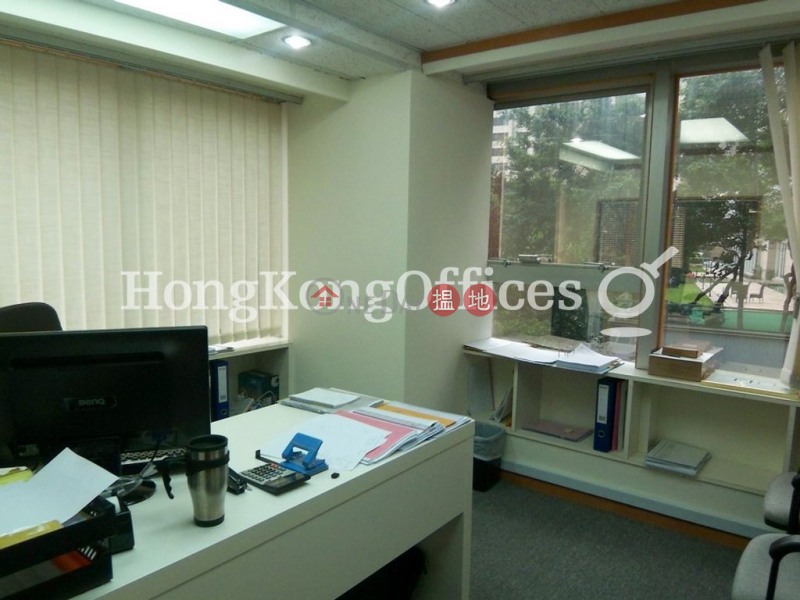 HK$ 59,150/ month Goldsland Building Yau Tsim Mong | Office Unit for Rent at Goldsland Building