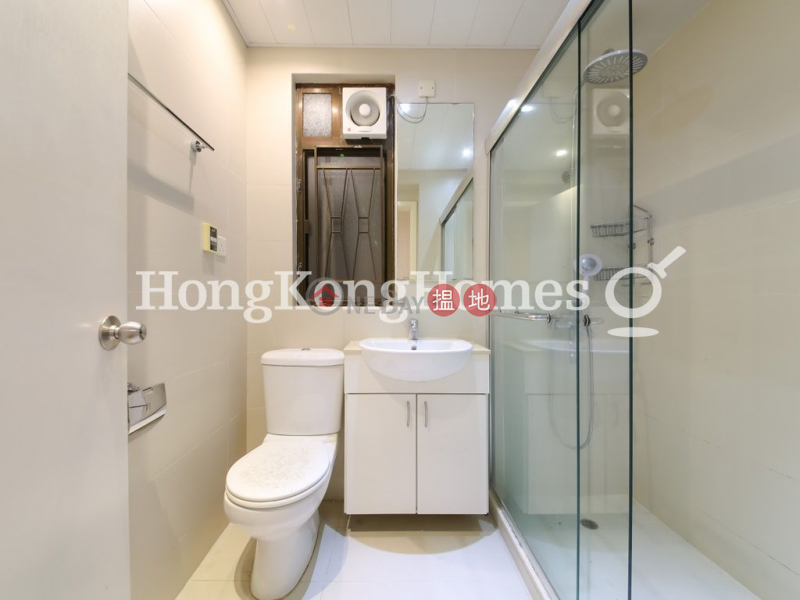 3 Bedroom Family Unit for Rent at 9 Broom Road | 9 Broom Road 蟠龍道9號 Rental Listings