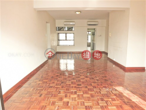 Efficient 3 bedroom on high floor with balcony | For Sale | Ventris Place 雲地利台 _0
