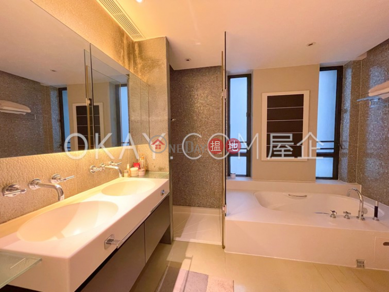 HK$ 75,000/ month No.11 Macdonnell Road | Central District, Luxurious 3 bedroom on high floor with balcony | Rental