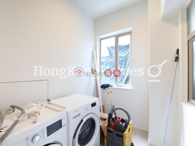 HK$ 70,000/ month Wah Chi Mansion | Wan Chai District | 3 Bedroom Family Unit for Rent at Wah Chi Mansion