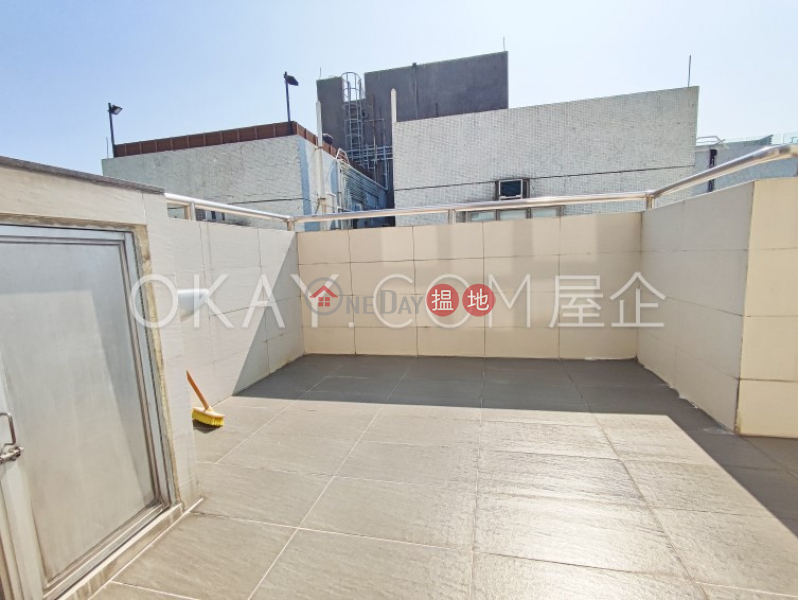 Tasteful 3 bed on high floor with sea views & rooftop | Rental | Academic Terrace Block 1 學士臺第1座 Rental Listings