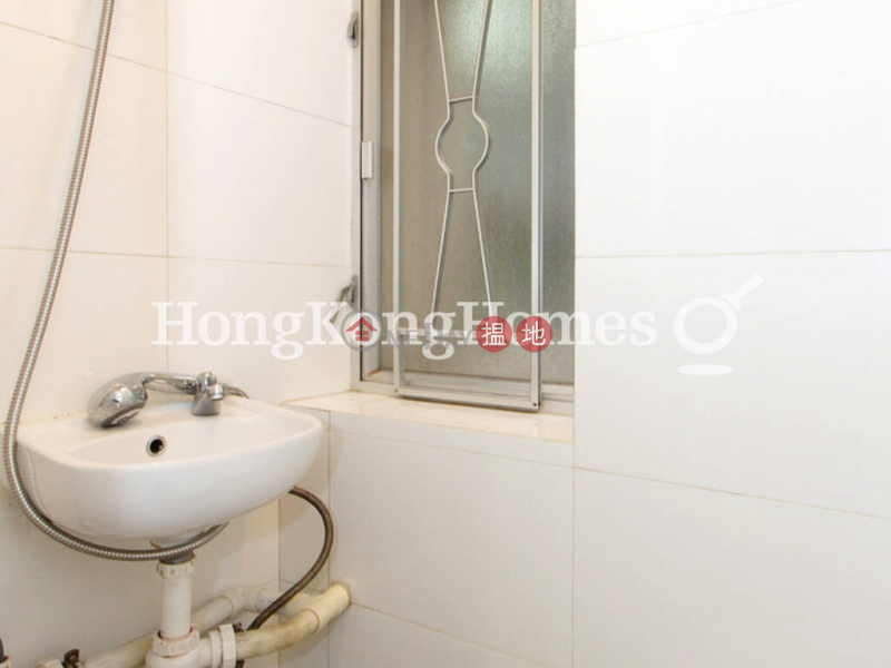 Property Search Hong Kong | OneDay | Residential Rental Listings 3 Bedroom Family Unit for Rent at Kam Fai Mansion