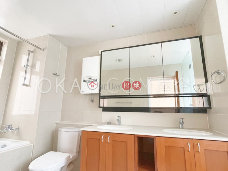HK$ 106,000/ month Bamboo Grove Eastern District Unique 4 bedroom in Mid-levels East | Rental