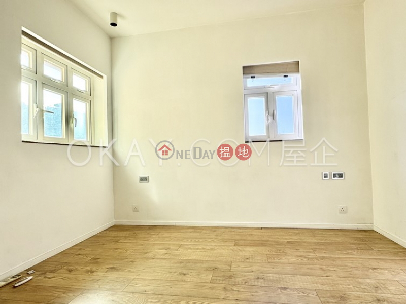 Stylish 3 bedroom with parking | Rental, Imperial Court 帝豪閣 Rental Listings | Western District (OKAY-R73098)
