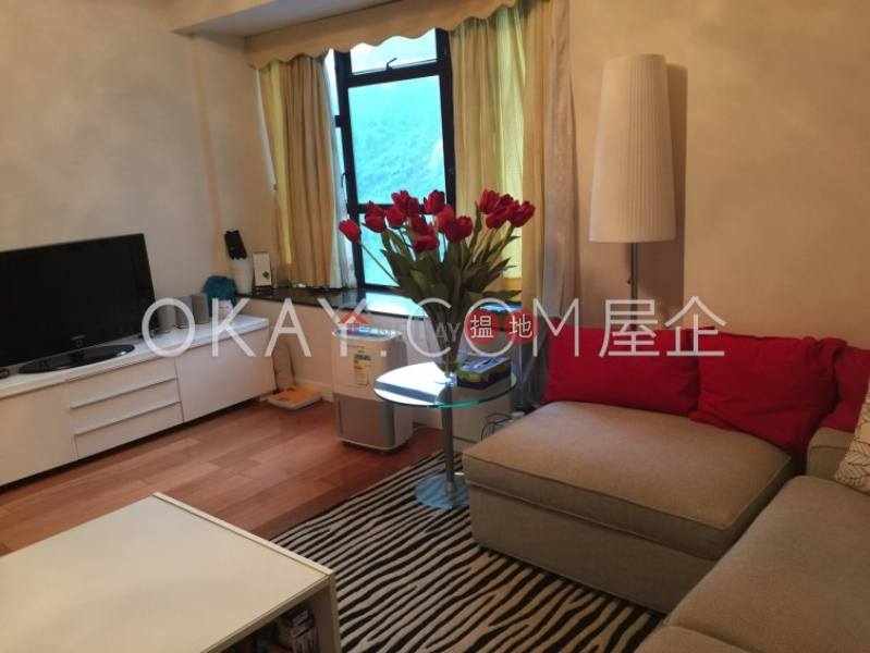 Unique 2 bedroom on high floor with parking | For Sale | Valiant Park 駿豪閣 Sales Listings