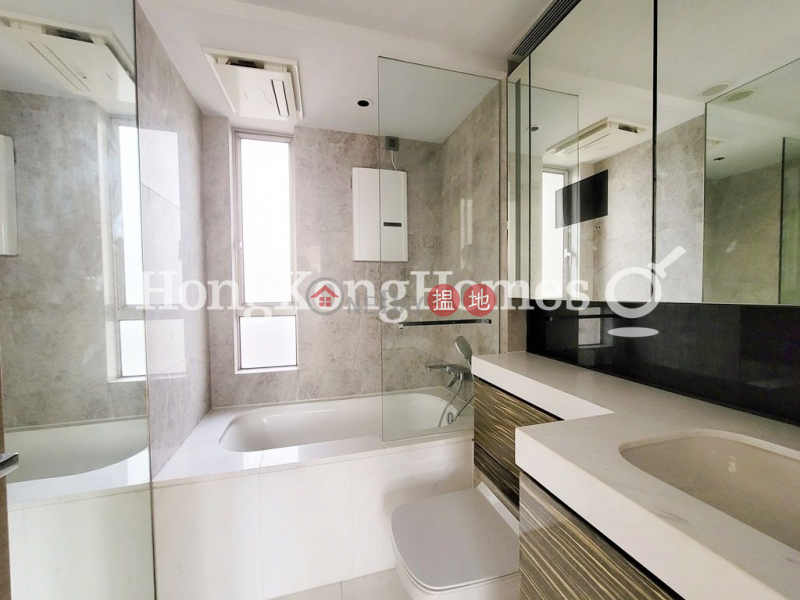 HK$ 24M Harbour Pinnacle Yau Tsim Mong 3 Bedroom Family Unit at Harbour Pinnacle | For Sale