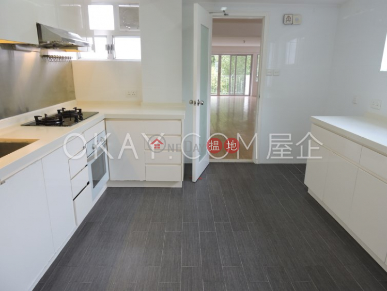 Efficient 3 bedroom with balcony & parking | Rental | Unicorn Gardens 麒麟閣 Rental Listings