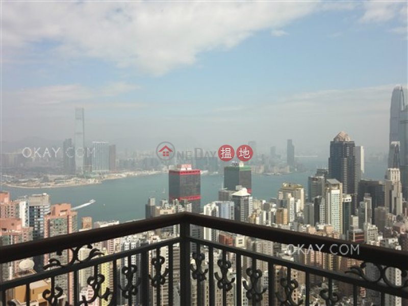 Popular 3 bed on high floor with sea views & balcony | Rental | 2 Park Road 柏道2號 Rental Listings