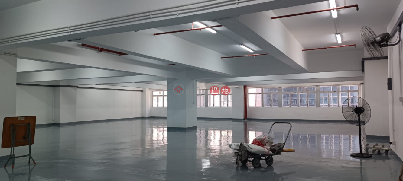 Golden Bear Industrial Centre Middle | Industrial | Rental Listings, HK$ 50,800/ month