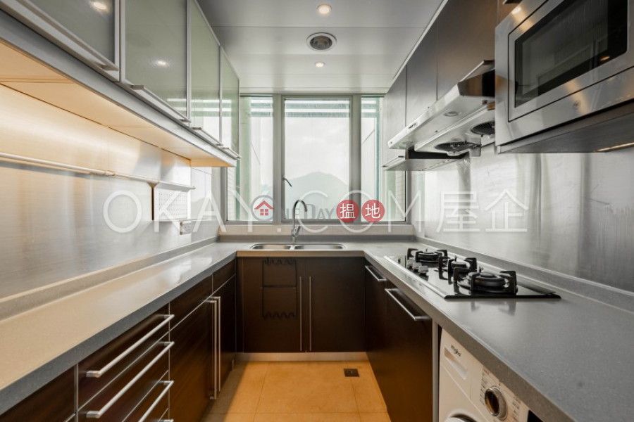 HK$ 60,000/ month | The Harbourside Tower 3 Yau Tsim Mong | Rare 3 bedroom with balcony | Rental