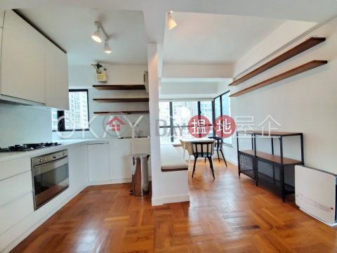 Luxurious 2 bedroom on high floor with sea views | For Sale | Scenic Rise 御景臺 _0