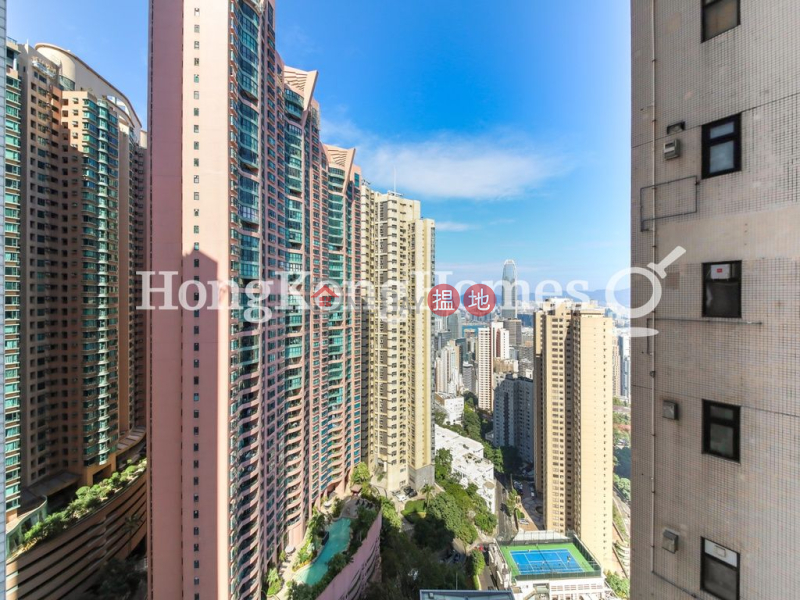 Property Search Hong Kong | OneDay | Residential Rental Listings | 4 Bedroom Luxury Unit for Rent at Clovelly Court