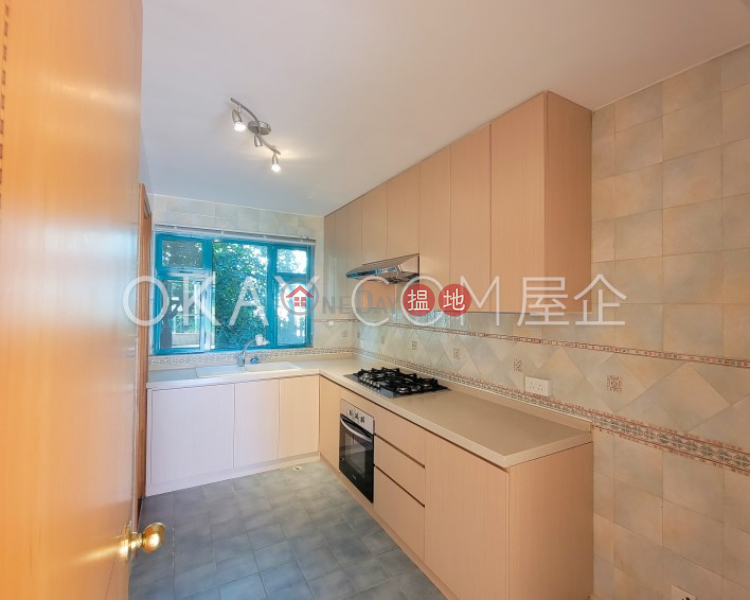 HK$ 15M Jade Villa - Ngau Liu | Sai Kung | Stylish house with rooftop, balcony | For Sale
