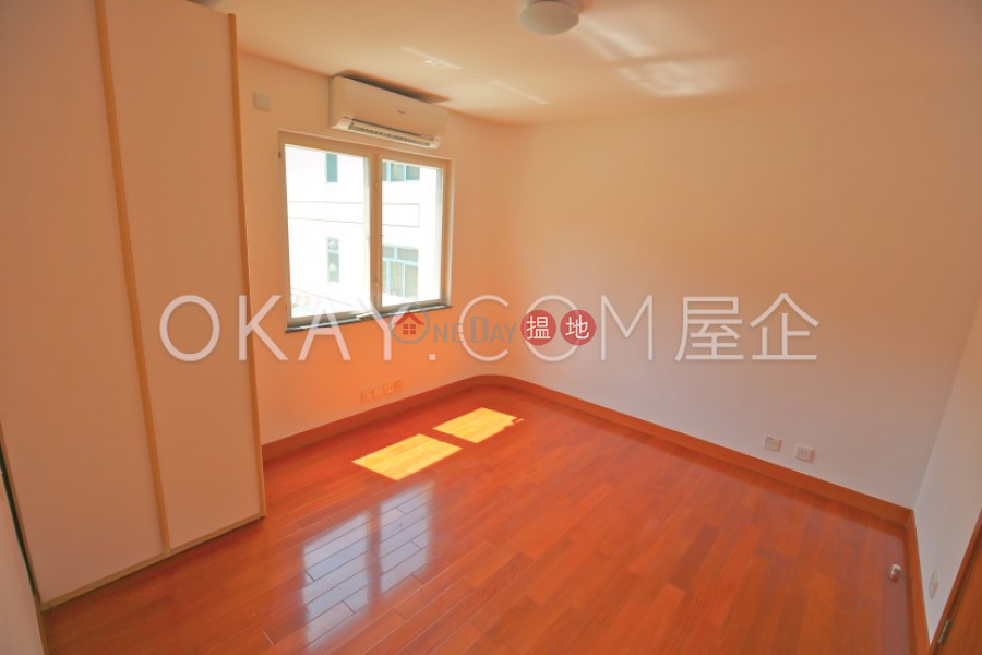 HK$ 22M | Tso Wo Hang Village House, Sai Kung, Rare house with rooftop & balcony | For Sale