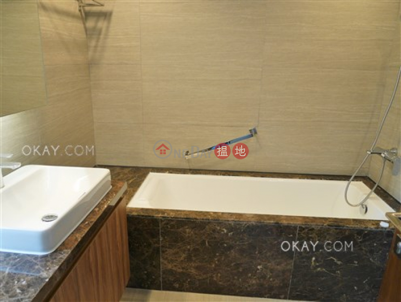 HK$ 120,000/ month Magazine Gap Towers Central District Stylish 3 bedroom with balcony & parking | Rental