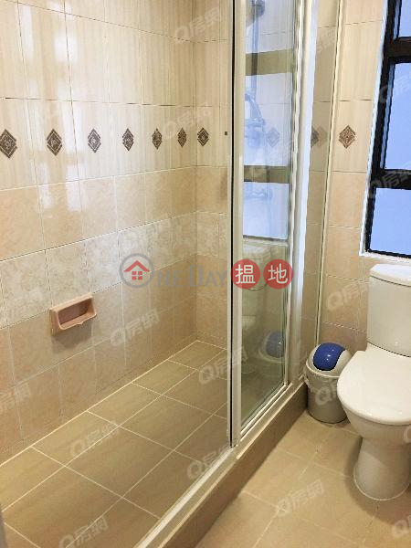 HK$ 36,000/ month, Robinson Heights Western District, Robinson Heights | 2 bedroom Mid Floor Flat for Rent