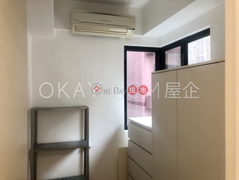 HK$ 26,000/ month Sun Fat Building | Western District | Unique 2 bedroom in Mid-levels West | Rental