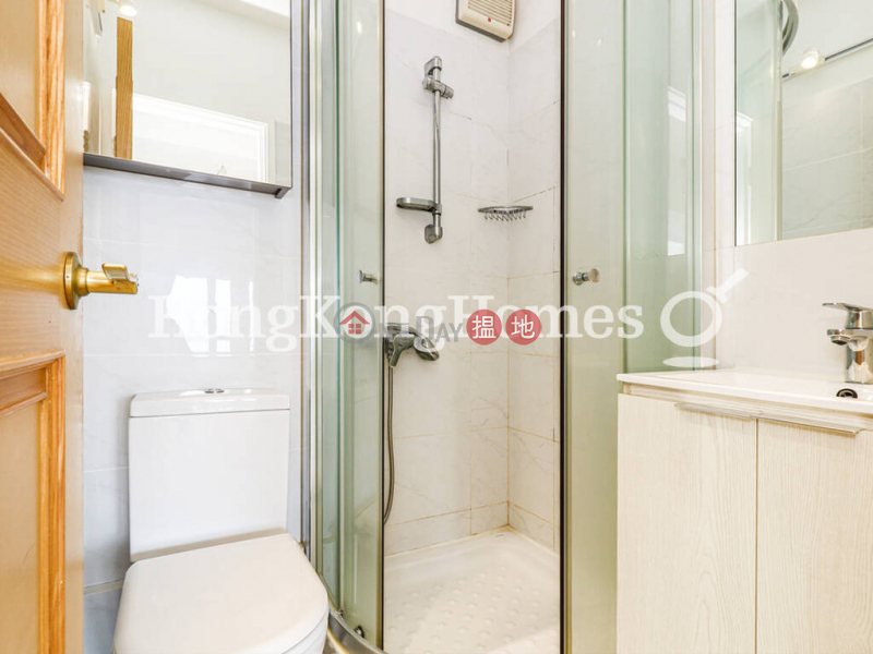 3 Bedroom Family Unit for Rent at Imperial Terrace | Imperial Terrace 俊庭居 Rental Listings