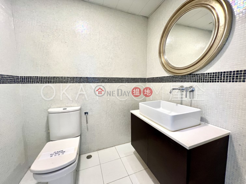 Parkway Court, Middle Residential | Rental Listings | HK$ 52,000/ month