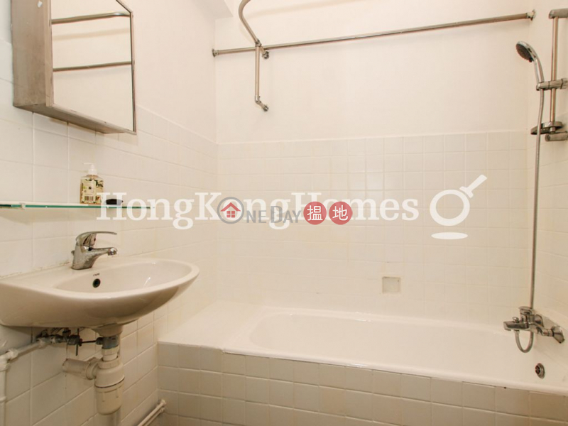 Property Search Hong Kong | OneDay | Residential, Rental Listings, 3 Bedroom Family Unit for Rent at Donnell Court - No.52