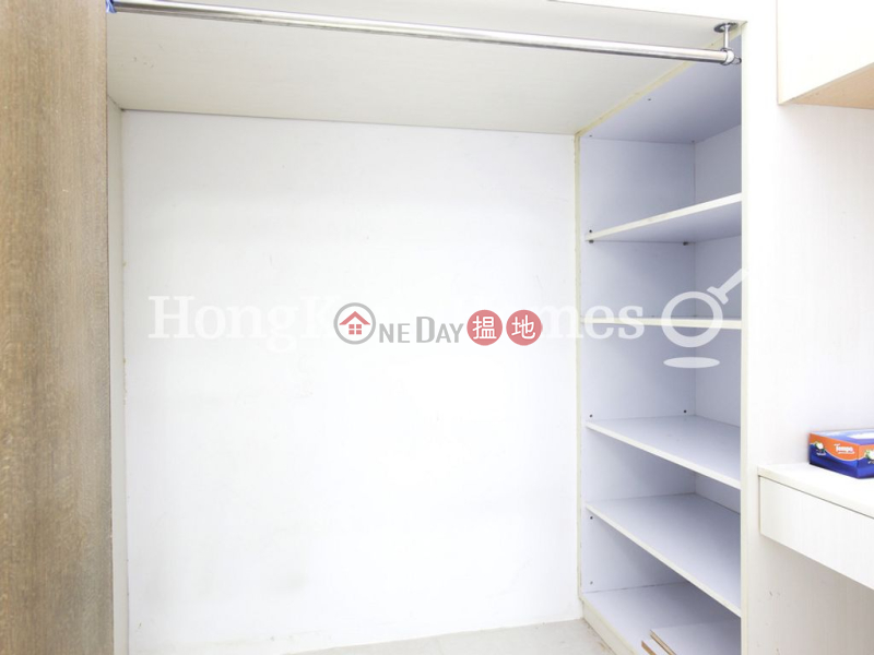 Property Search Hong Kong | OneDay | Residential Sales Listings | 3 Bedroom Family Unit at The Waterfront Phase 1 Tower 3 | For Sale