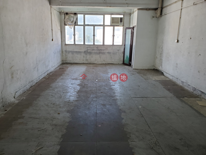 HK$ 2.5M | Nan Fung Industrial City | Tuen Mun | The choice of $100. stamp duty, rare for sale