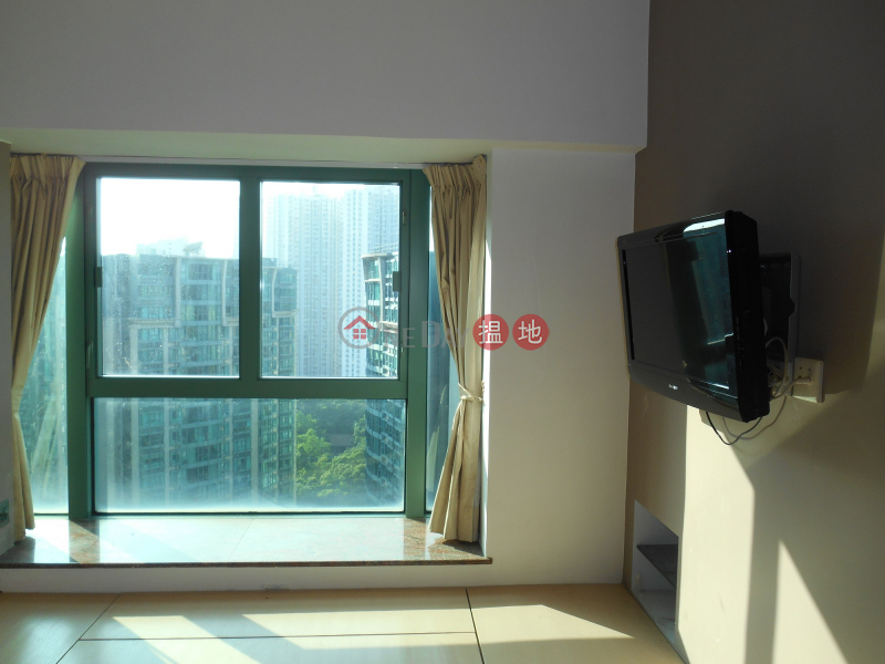 HK$ 24,900/ month, Laguna Verde Phase 4 Block 16-21, Kowloon City Commission-free rental