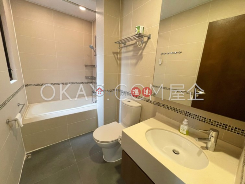 HK$ 50,000/ month 2-6A Wilson Road, Wan Chai District Unique 3 bedroom with balcony & parking | Rental