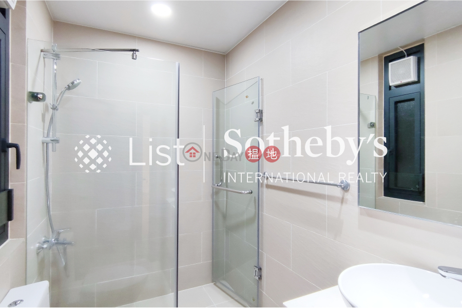 Property for Rent at Hillview with 3 Bedrooms | 21-33 MacDonnell Road | Central District, Hong Kong | Rental | HK$ 68,000/ month