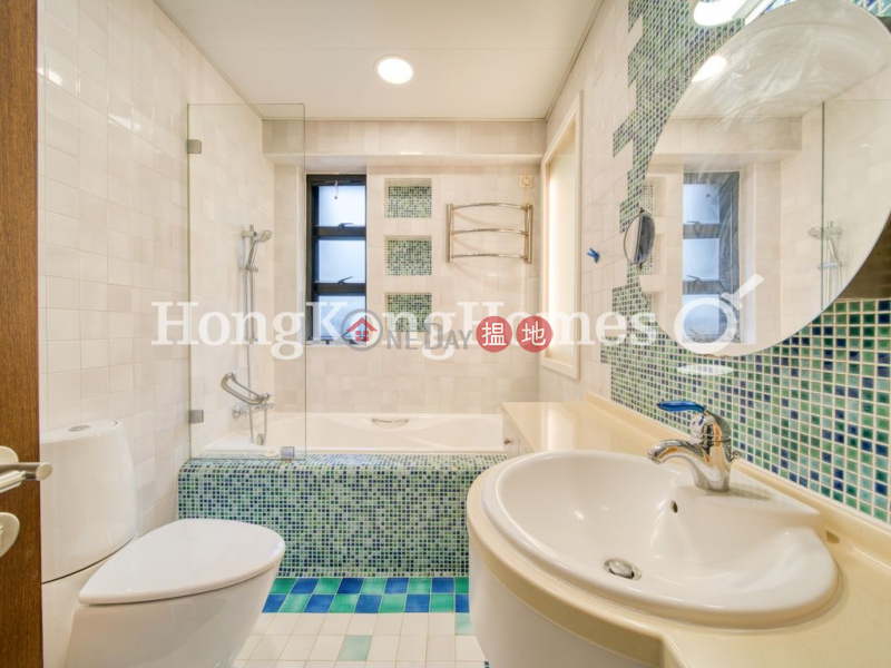 Property Search Hong Kong | OneDay | Residential Rental Listings | 3 Bedroom Family Unit for Rent at The Somerset