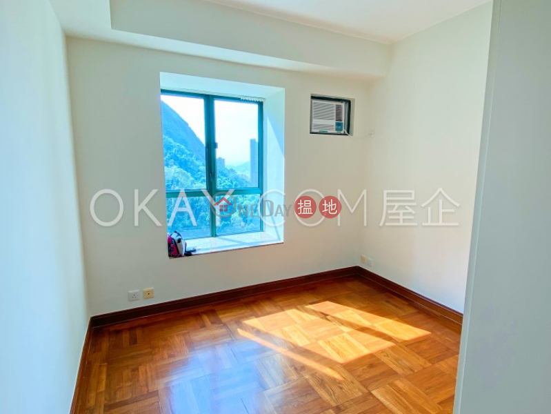 HK$ 38,000/ month Hillsborough Court, Central District | Tasteful 2 bedroom with parking | Rental