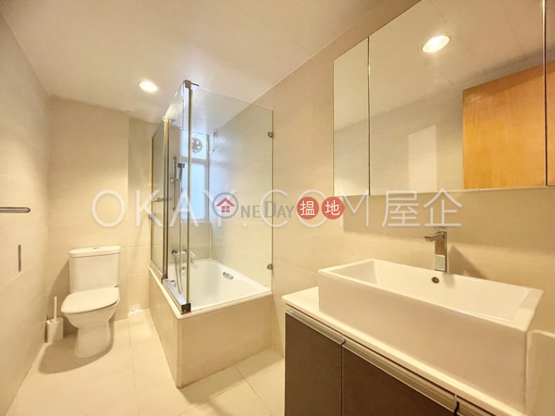 Property Search Hong Kong | OneDay | Residential | Rental Listings Luxurious 3 bedroom with racecourse views & balcony | Rental