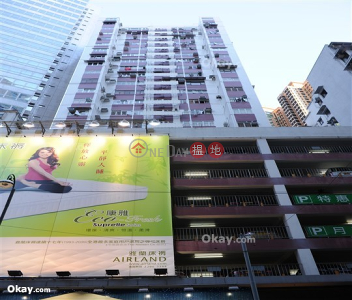HK$ 28,000/ month H & S Building Wan Chai District, Tasteful 2 bedroom in Causeway Bay | Rental
