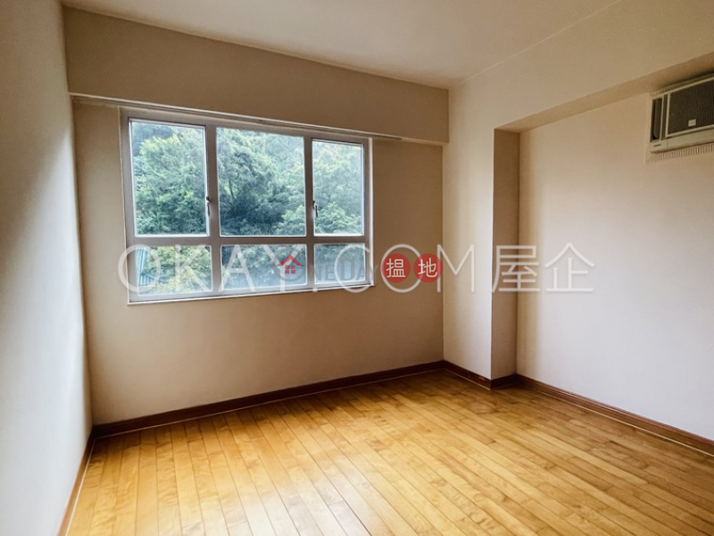 HK$ 25.2M, Realty Gardens | Western District Efficient 3 bedroom with balcony & parking | For Sale